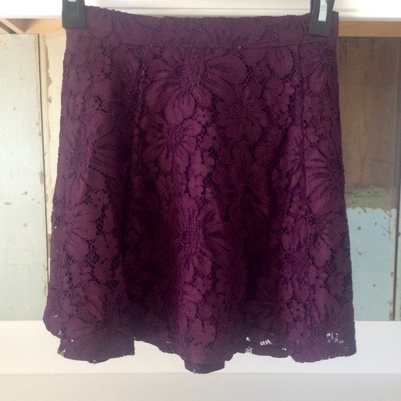 FOREVER 21 Purple Lace Skater Skirt, Size US25/4 - Picture 1 of 6